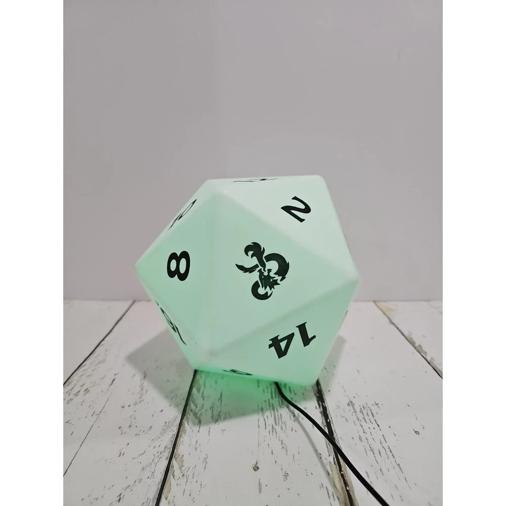 Dungeons & Dragons dice light color-changing mood nightlight Large D20 Paladone